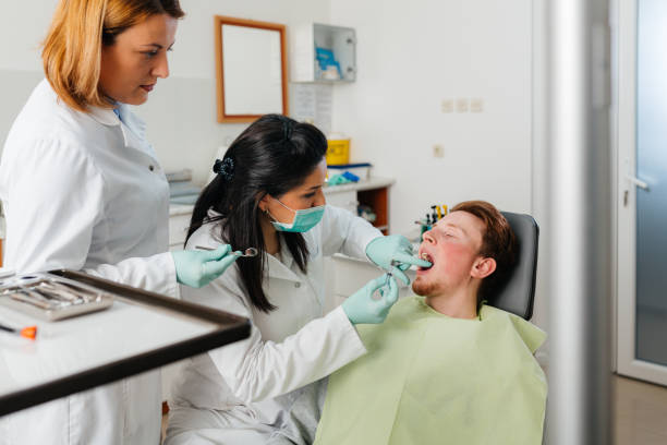 Best Weekend Emergency Dentist in Rothschild, WI